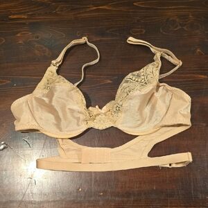 Vintage Vassarette "Underneath-It-All" Nude Lace Bra - 36B